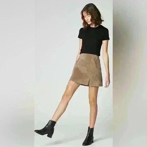 Blank NYC 100% Leather Suede Tan Classic Modern Mini Skirt Women's Sz 27